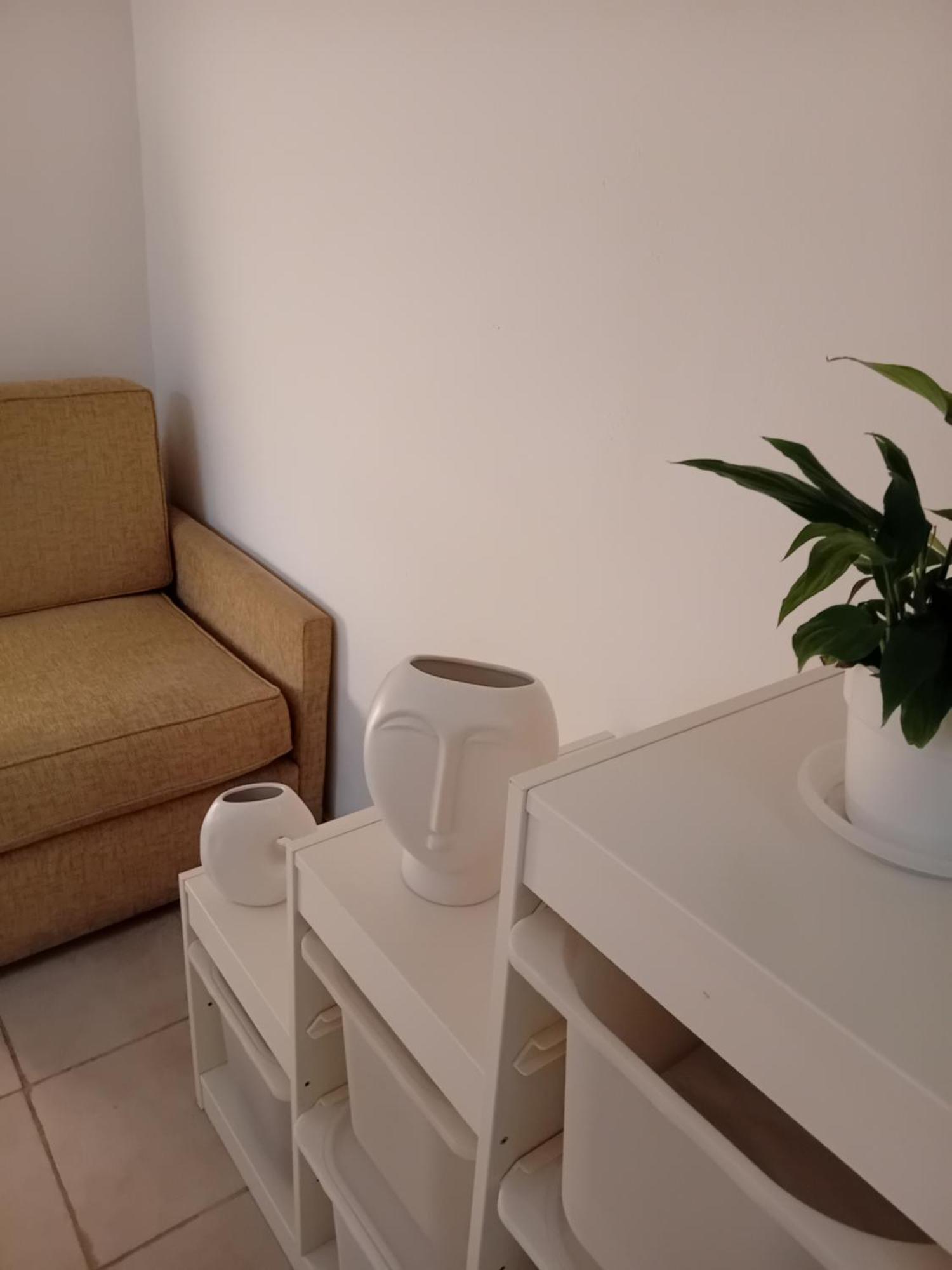 Vestige Basement Apartment Athens Atenas Exterior foto